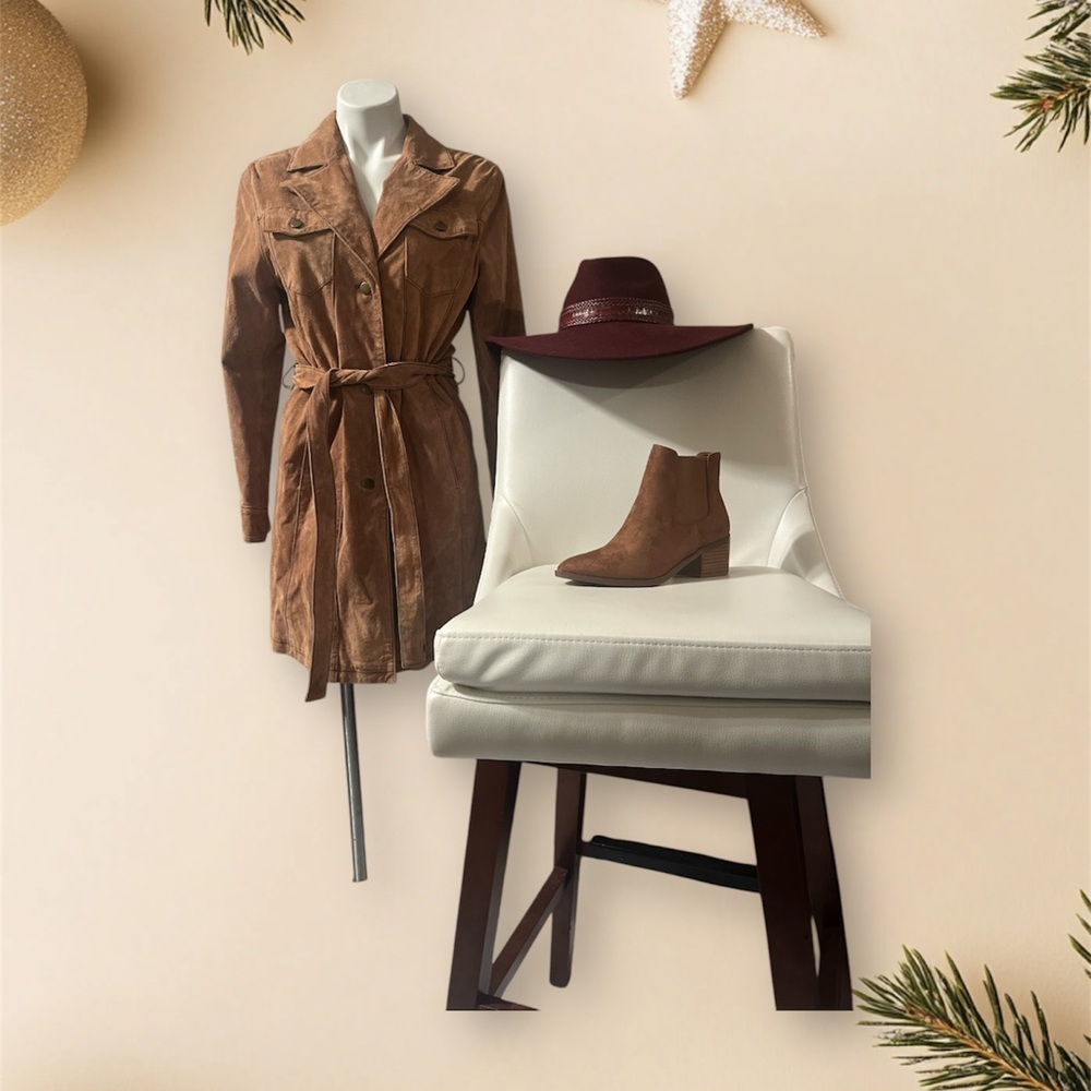 Wilson Leather Maxima Vintage Trench Coat!